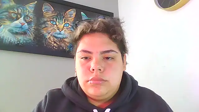 Snapshot of Hailey_Curvy chatting on October 2025 07:03:01 PM Hailey Curvy online show from October 2025 07:03:01 PM