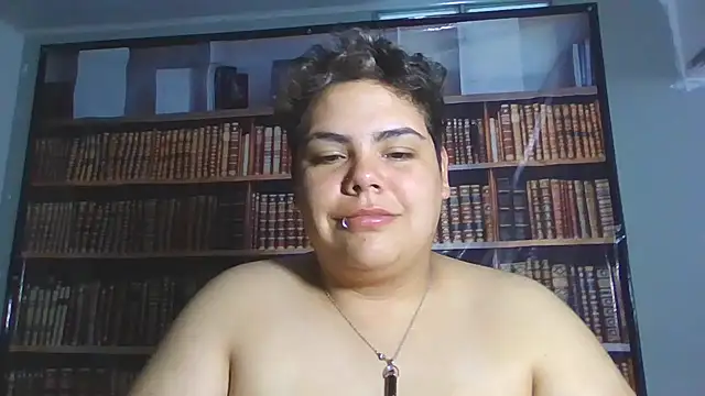 Snapshot of Hailey_Curvy chatting on October 2025 11:23:02 AM Hailey Curvy online show from October 2025 11:23:02 AM
