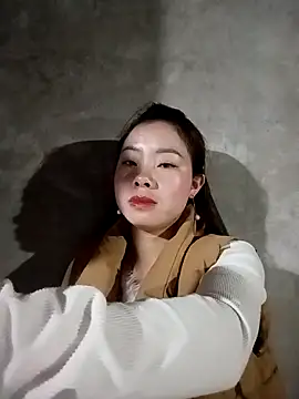 milo123-xx online show from February 2026 01:30:01 PM