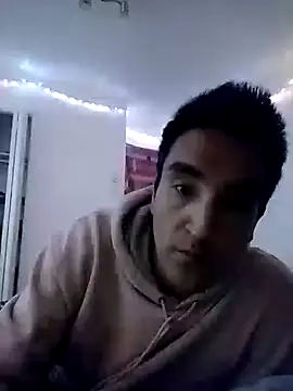 Snapshot of DanBfl chatting on September 2025 06:01:01 AM DanBfl online show from September 2025 06:01:01 AM