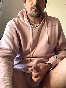 DanBfl online show from October 2025 06:51:01 PM