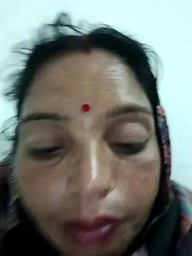 Dikchahot online show from November 2025 10:15:01 PM