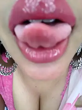 Cute merry01 online show from April 2026 03:13:01 AM