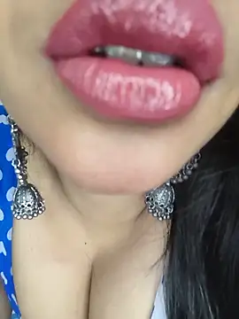 Cute merry01 online show from May 2026 05:18:02 AM
