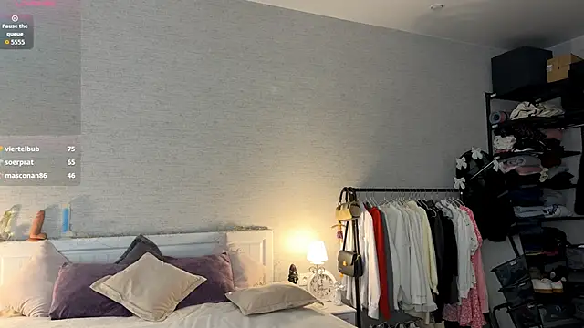 BrightAnnie online show from March 2026 01:37:01 PM