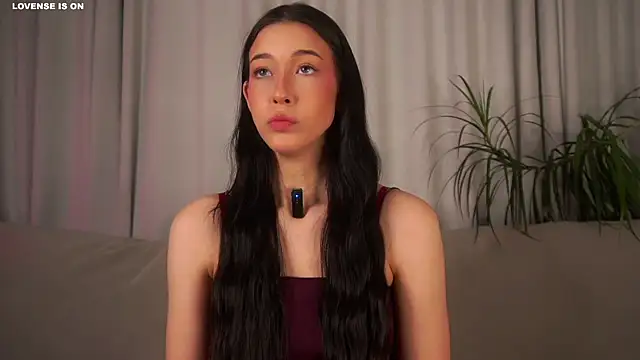 Snapshot of EviaRabasca chatting on November 2025 11:21:01 AM EviaRabasca online show from November 2025 11:21:01 AM