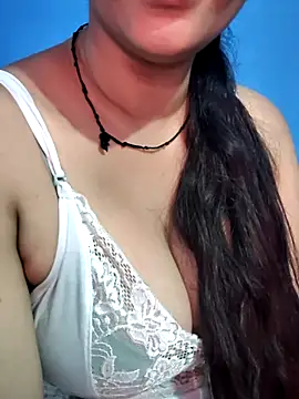 jaan-step online show from October 2025 02:02:02 AM