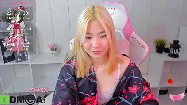 Aisi 18 online show from December 2025 12:55:01 AM