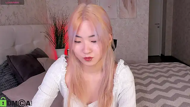 Snapshot of Aisi_18 chatting on September 2025 06:13:02 AM Aisi 18 online show from September 2025 06:13:02 AM