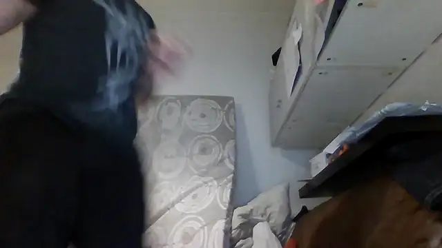 whatYwantMorrre online show from November 2025 10:14:02 AM