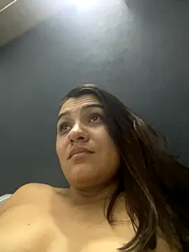 Snapshot of Madyson94 chatting on November 2025 11:21:02 AM Madyson94 online show from November 2025 11:21:02 AM