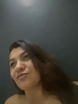 Snapshot of Madyson94 chatting on November 2025 11:32:02 AM Madyson94 online show from November 2025 11:32:02 AM