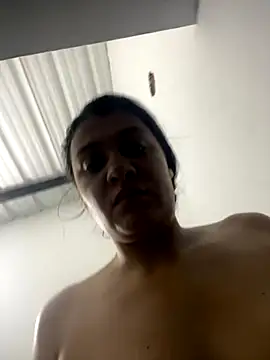 Snapshot of Madyson94 chatting on October 2025 10:52:01 AM Madyson94 online show from October 2025 10:52:01 AM