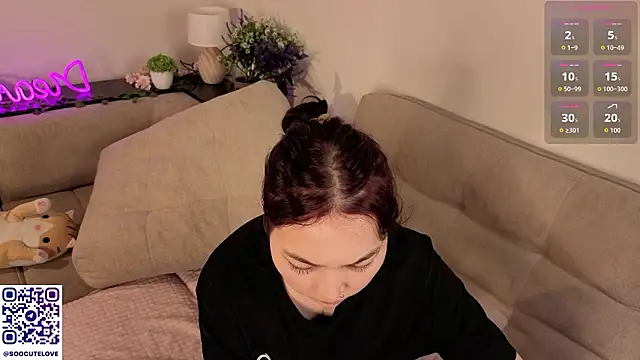 Snapshot of ColettaMejias chatting on March 2026 05:08:02 AM ColettaMejias online show from March 2026 05:08:02 AM