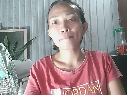 pinayhotii online show from October 2025 09:32:01 AM