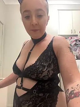 Snapshot of spankmykittyhehe chatting on September 2025 09:20:02 AM spankmykittyhehe online show from September 2025 09:20:02 AM