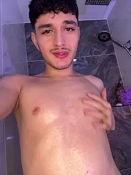 LiamMuller online show from April 2026 02:05:01 AM