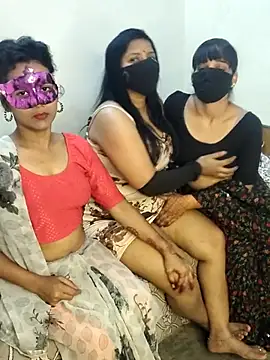 Hot modal online show from October 2025 04:28:02 PM