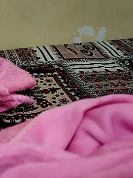 Hot modal online show from November 2025 08:04:02 AM