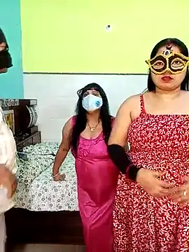 Hot modal online show from November 2025 04:44:02 PM