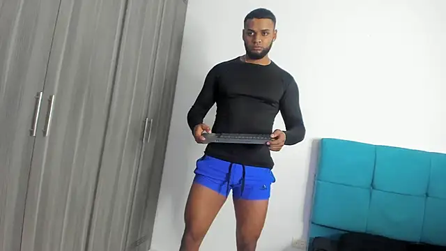 Snapshot of miky_xxx chatting on October 2025 03:08:01 AM miky xxx online show from October 2025 03:08:01 AM