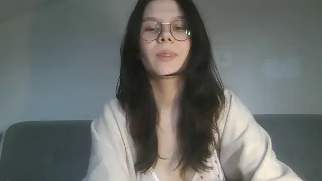 LaVostraDorothy online show from November 2025 11:14:01 AM