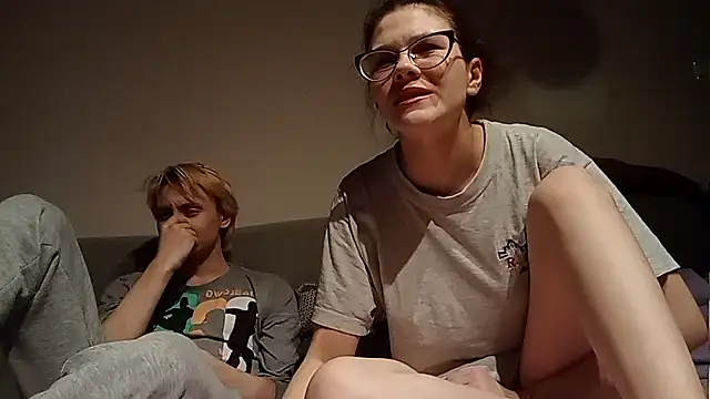 LaVostraDorothy online show from March 2026 07:54:02 PM