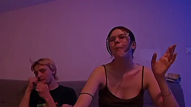 LaVostraDorothy online show from March 2026 08:02:02 PM