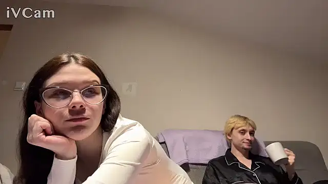 LaVostraDorothy online show from February 2026 07:36:01 PM