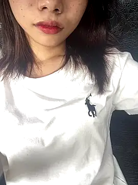 Snapshot of Leyleisanmay chatting on September 2025 03:38:02 AM Leyleisanmay online show from September 2025 03:38:02 AM