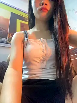 Snapshot of Leyleisanmay chatting on November 2025 03:16:01 PM Leyleisanmay online show from November 2025 03:16:01 PM