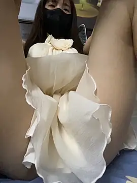 Snapshot of Leyleisanmay chatting on October 2025 05:21:01 PM Leyleisanmay online show from October 2025 05:21:01 PM