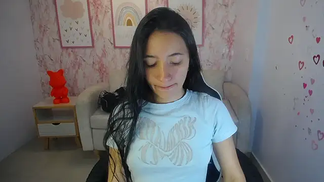 Snapshot of Kylie_ch1 chatting on September 2025 10:48:02 AM Kylie ch1 online show from September 2025 10:48:02 AM