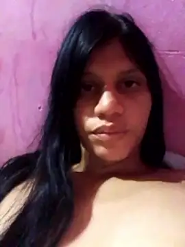 chiquitaputa online show from April 2026 03:35:01 AM