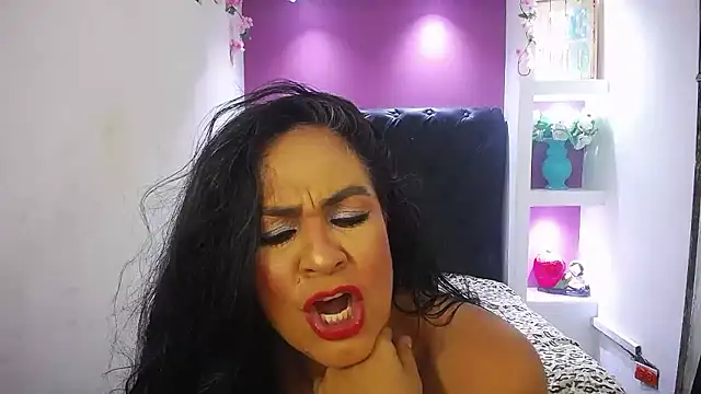 FunnyMatureXxX online show from January 2026 09:42:02 PM