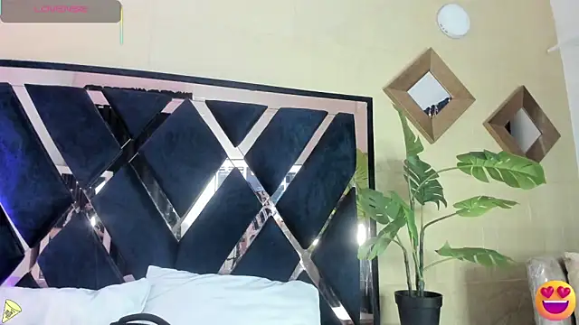 Valery Brand online show from February 2026 11:32:01 AM