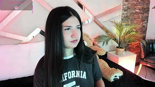 Valery Brand online show from January 2026 05:27:02 PM