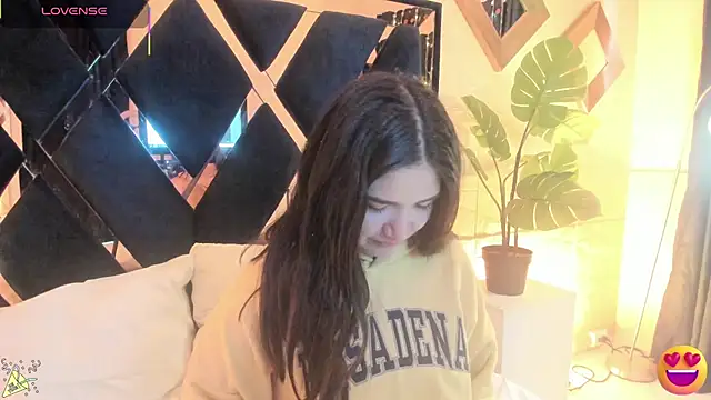 Valery Brand online show from February 2026 02:25:01 PM