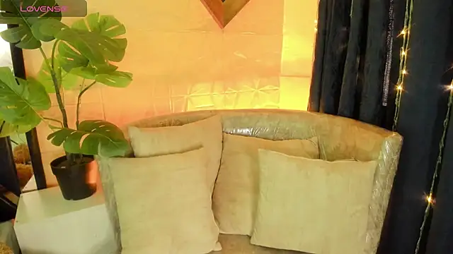 Valery Brand online show from April 2026 11:47:01 AM