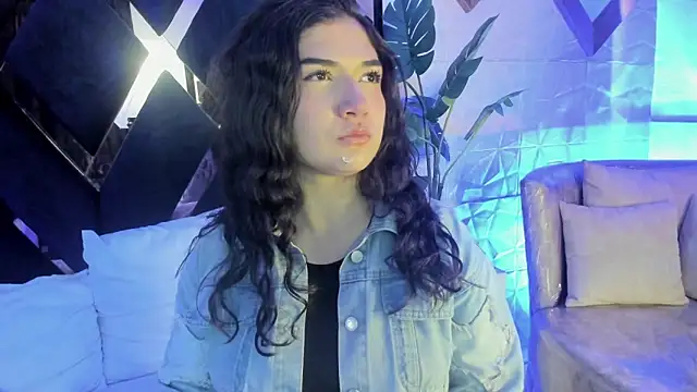 Valery Brand online show from March 2026 01:11:01 PM