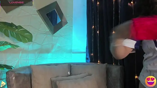 Valery Brand online show from March 2026 12:09:01 PM