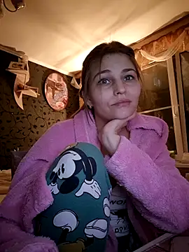 Snapshot of Kimberly_Wolker chatting on October 2025 04:15:02 PM Kimberly Wolker online show from October 2025 04:15:02 PM