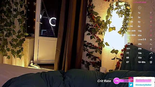 Kimberly Wolker online show from November 2025 04:11:01 PM