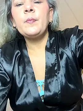 Snapshot of Lucy_Milf_474 chatting on October 2025 11:55:02 AM Lucy Milf 474 online show from October 2025 11:55:02 AM