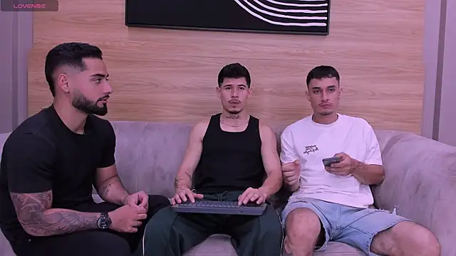 mike friends online show from May 2026 01:05:01 AM