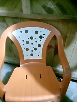 Surrilove online show from April 2026 01:59:02 PM