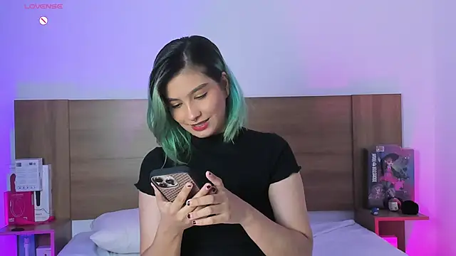 Snapshot of Akatsumi_ chatting on June 2026 10:30:02 PM Akatsumi online show from June 2026 10:30:02 PM