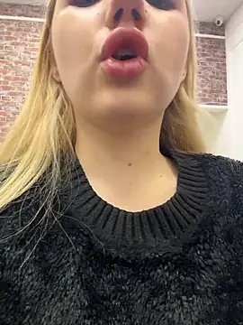 Sky Cutie online show from January 2026 04:30:02 AM