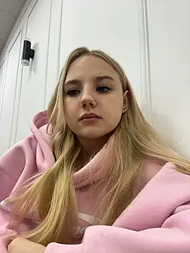 Sky Cutie online show from January 2026 03:54:02 AM