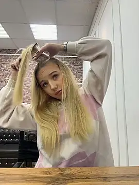 Sky Cutie online show from January 2026 05:11:02 AM